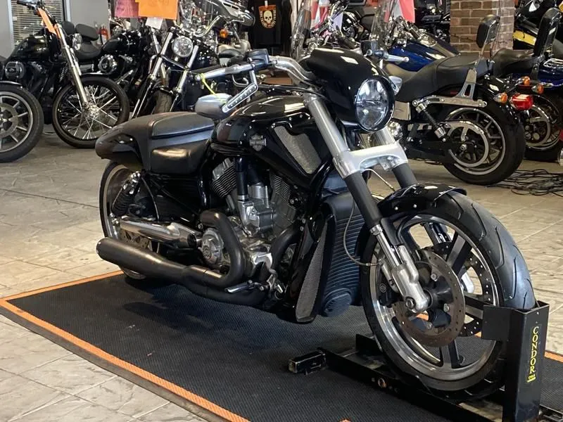 2013 Harley-Davidson VRSCF - V-Rod Muscle