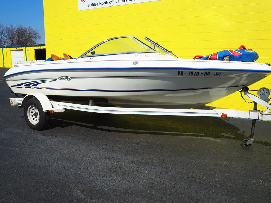 1997 Sea Ray 175 BR