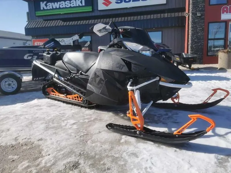 2015 Arctic Cat XF 8000 High Country