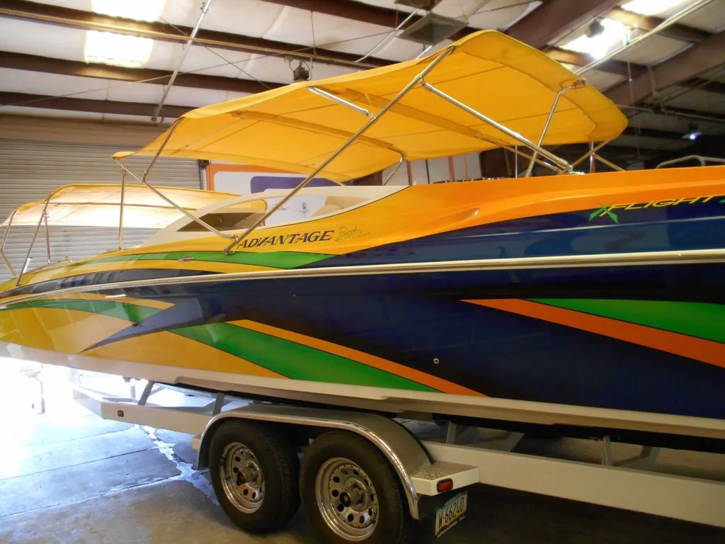 2010 Advantage Boats 29 X-Flight Walk Thru in Lake Havasu City, AZ