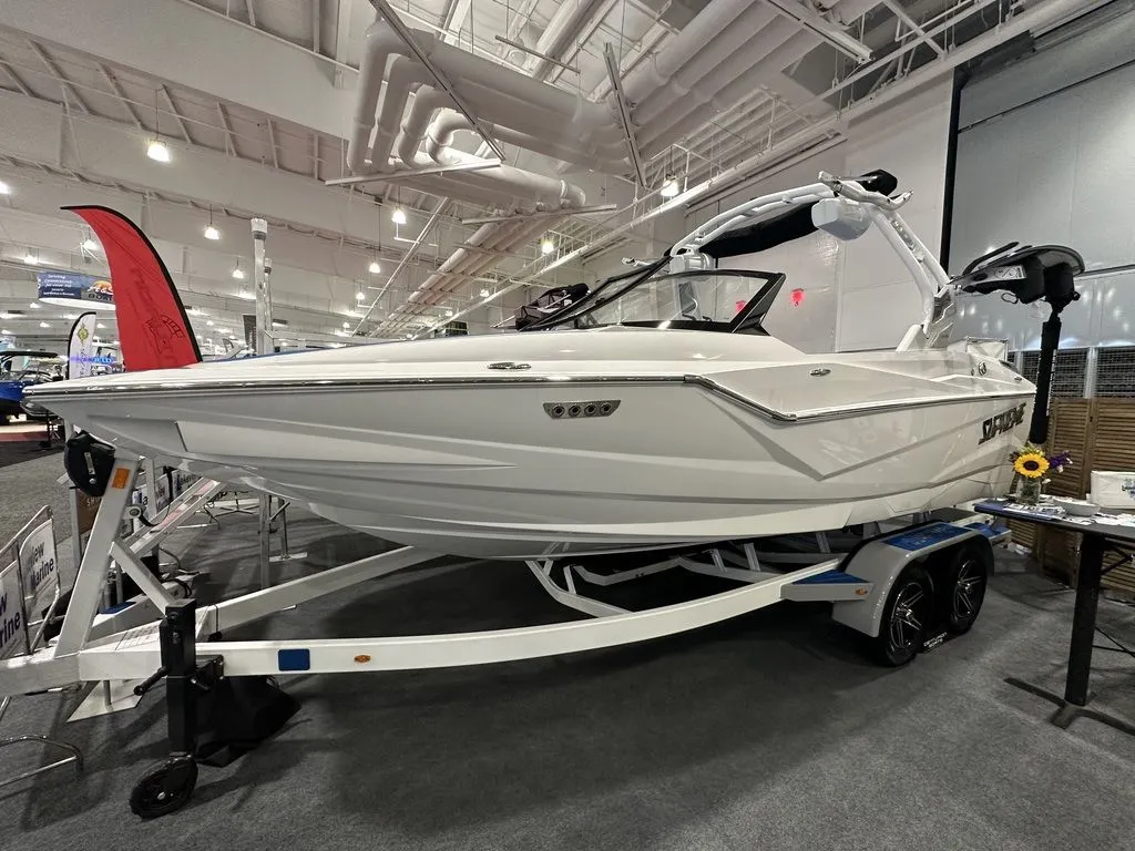 2023 Supreme Boats ZS212 in Webster, MA