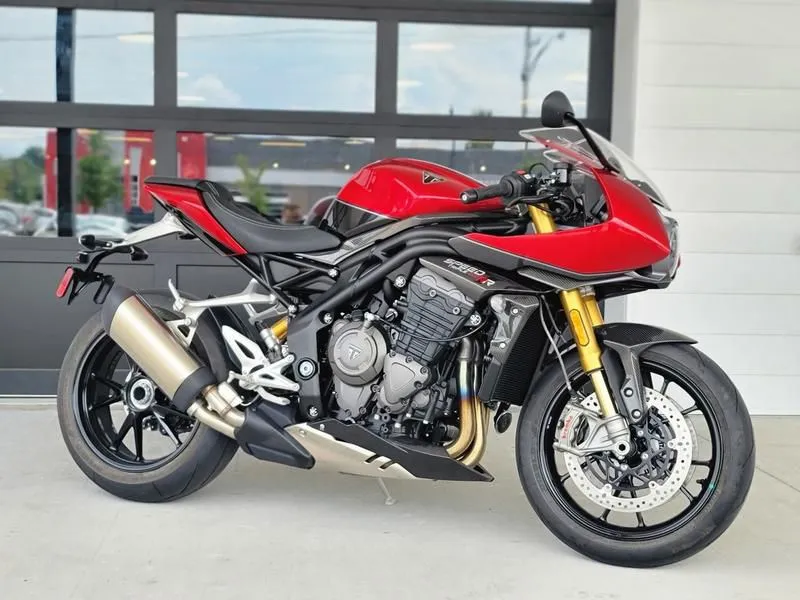 2022 Triumph Speed Triple 1200 RR Red Hopper Storm Grey