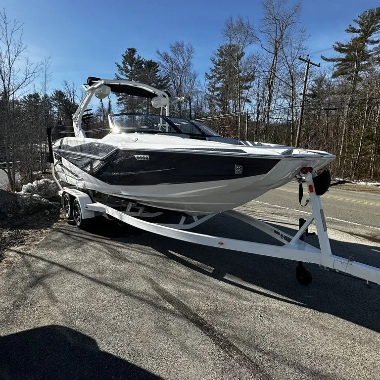 2023 Supreme Boats ZS232 in Webster, MA
