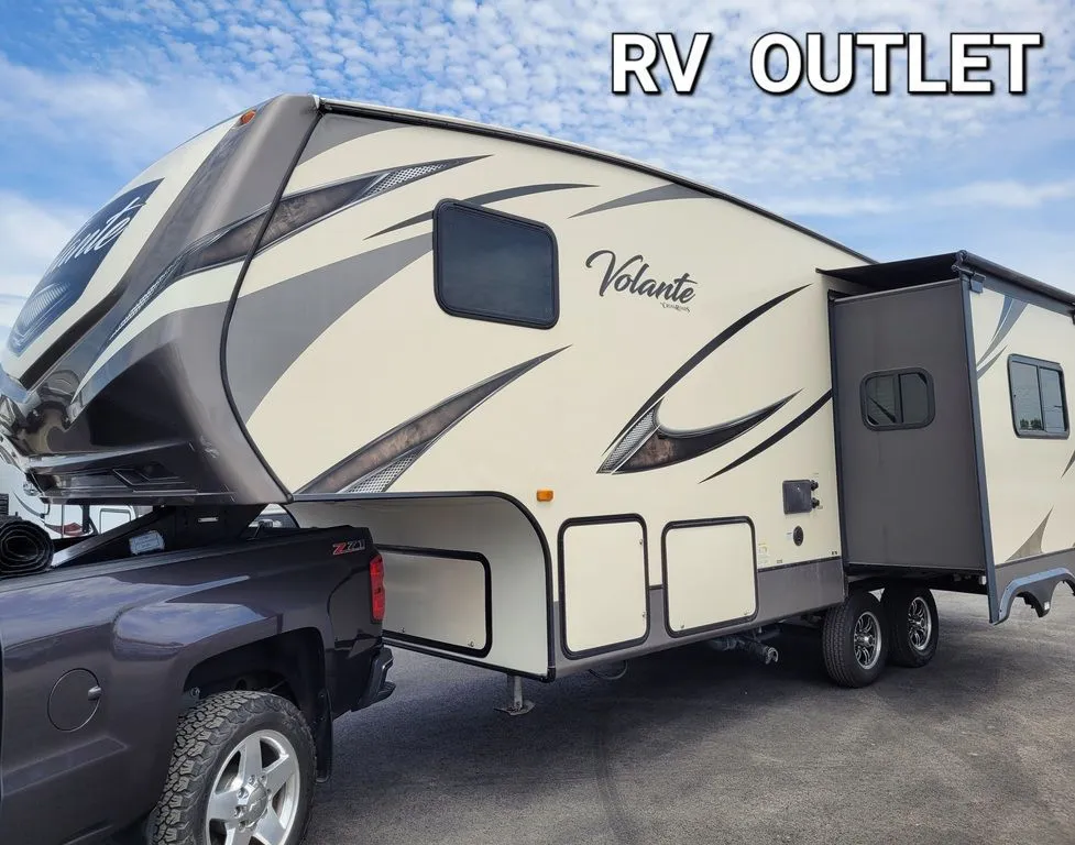 2017 CrossRoads RV Volante VL240RL