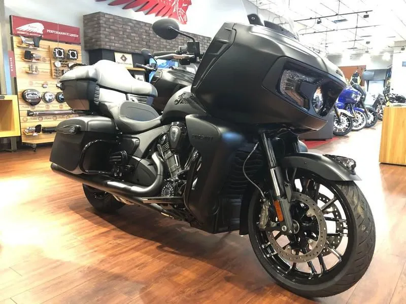 2023 Indian Motorcycle Pursuit Dark Horse Black Smoke