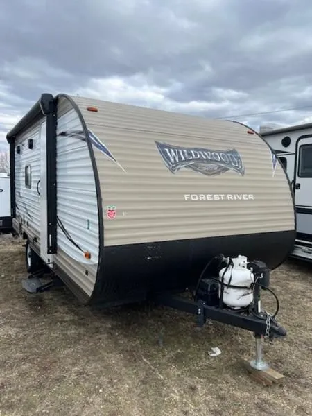 2017 Forest River Wildwood X-Lite FS Edition 196BH