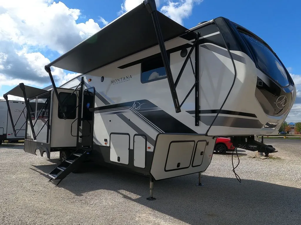 2024 Keystone RV Montana High Country 295RL