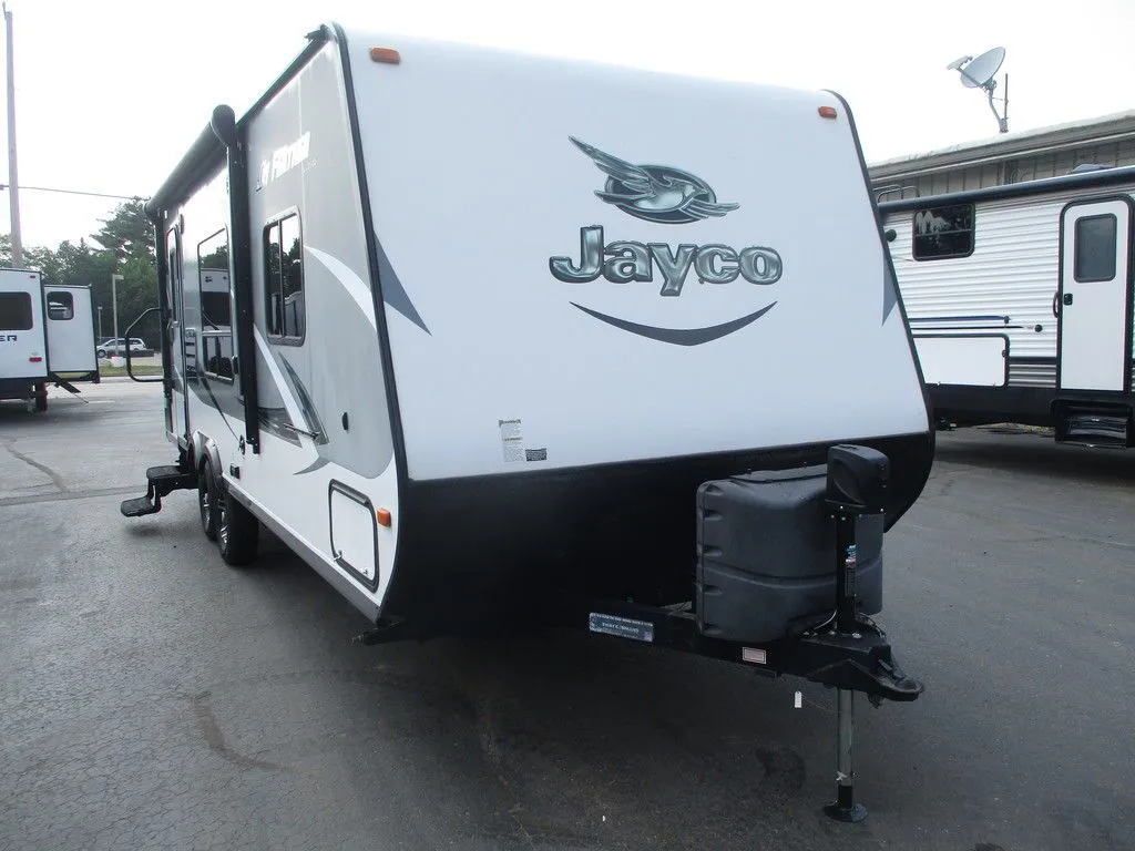 2016 Jayco Jay Feather 22FQSW