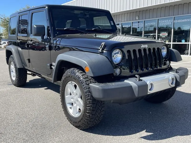 2015 Jeep Wrangler Unlimited Sport 4D 4WD