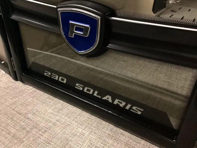 2024 Premier 230 Solaris RF