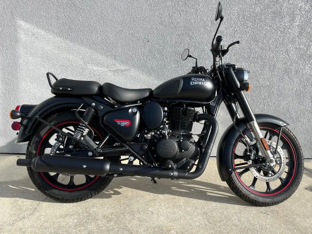 2023 Royal Enfield Classic 350 Dark Stealth Black