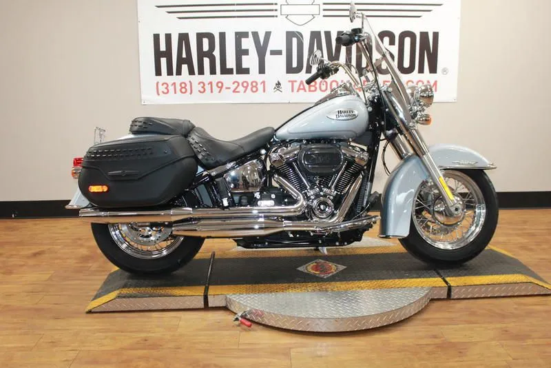2023 Harley-Davidson FLHCS - Heritage Classic