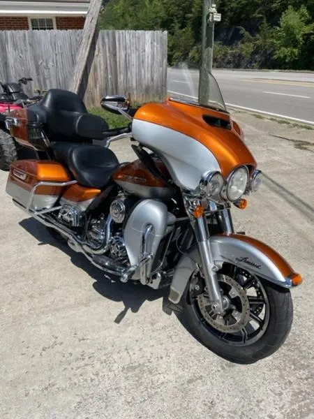 2014 Harley-Davidson FLHTK - Electra Glide Ultra Limited