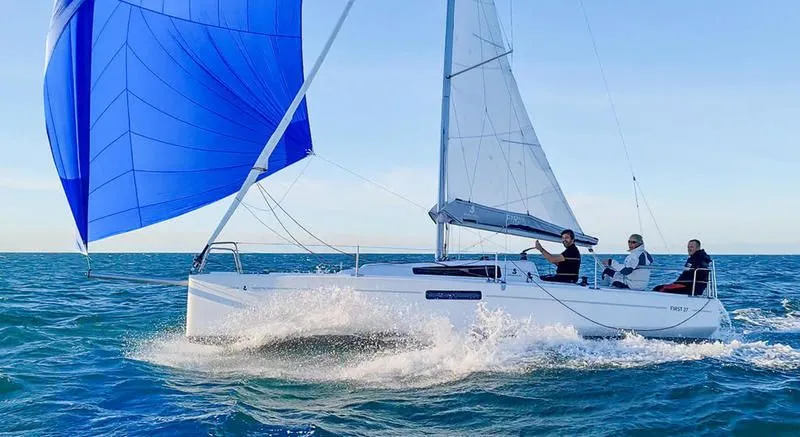 2024 Beneteau First 27