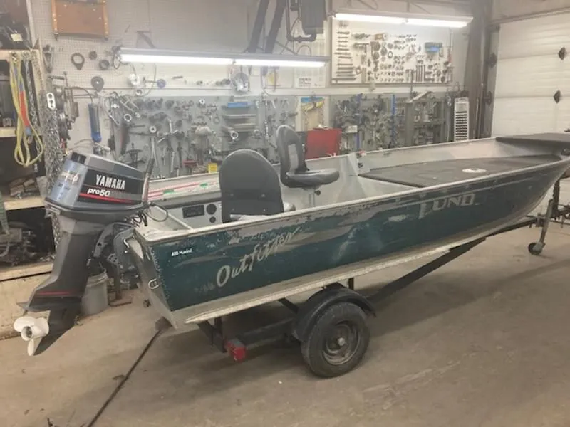 2004 Lund 1700 Outfitter