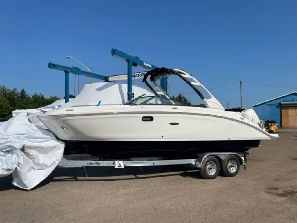 2023 Sea Ray SDX 270 Outboard in Charlottetown, PE