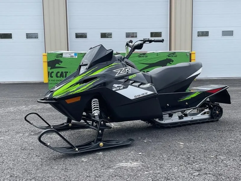 2024 Arctic Cat ZR 200 ES