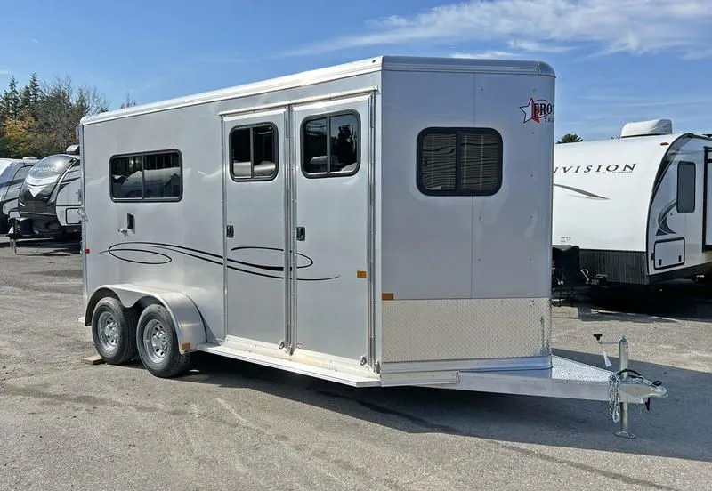 2023 Frontier Trailers  Ambassador Aluminum 2-Horse Straight Load w/Tack & Insulated Walls/Ceiling
