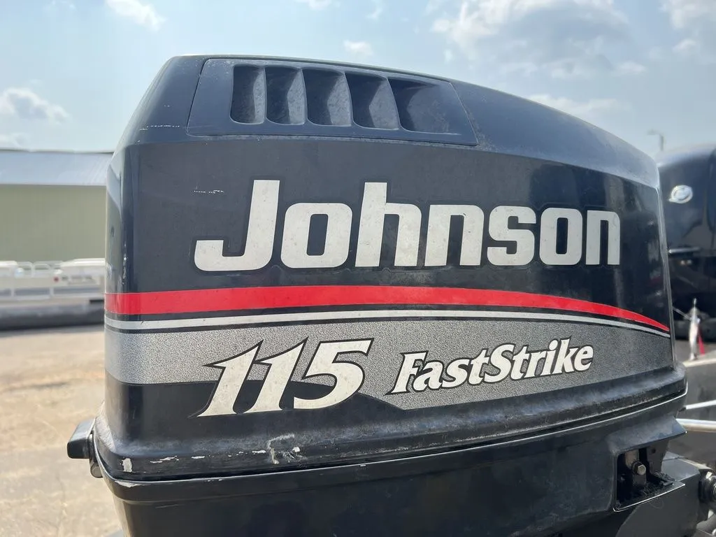 1998 Johnson Fast Strike J115GLECM in East Bethel, MN
