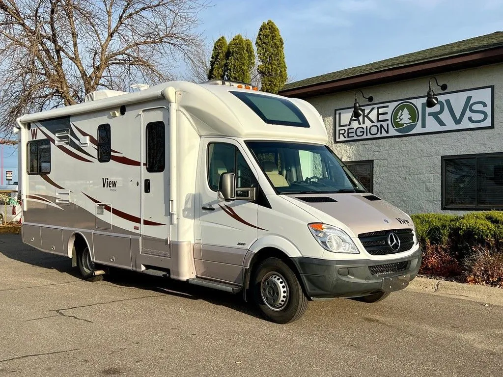 2014 Winnebago View Profile 24G