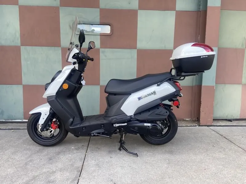 2021 Genuine Scooter Co Hooligan 170i