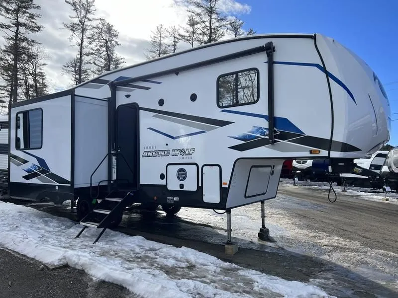 2024 Forest River RV  Arctic Wolf 27SGS