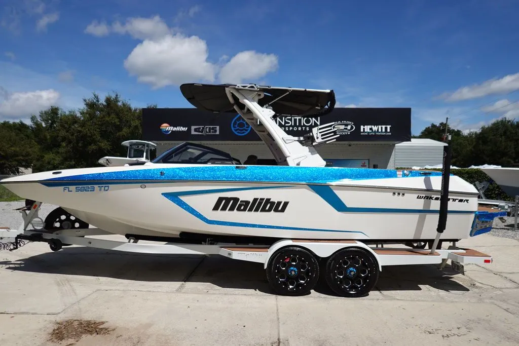 2022 Malibu Boats 24 MXZ