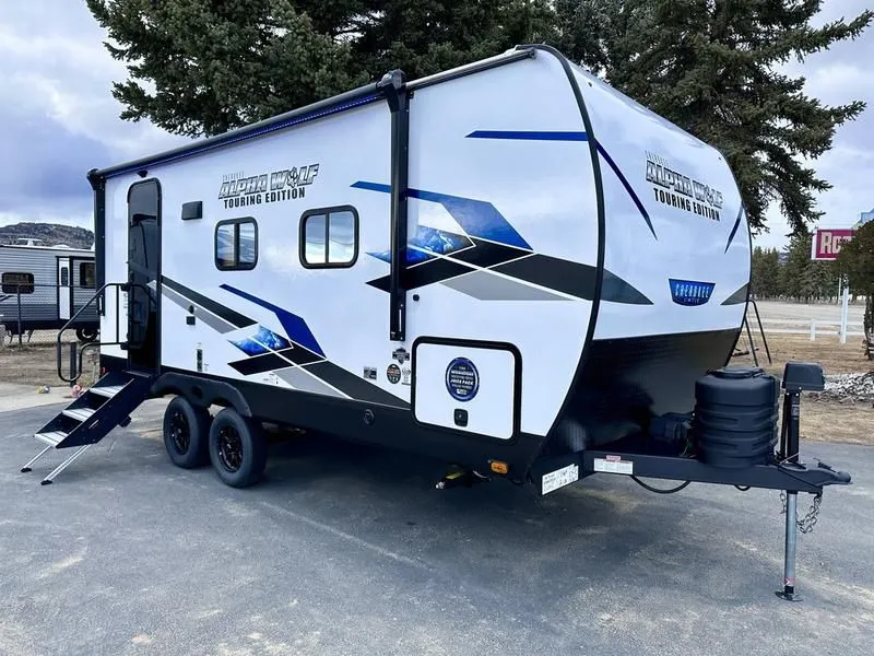 2024 Forest River Cherokee Alpha Wolf Touring Edition 17CB