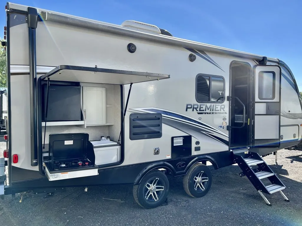 2020 Keystone RV Premier 22RBPR