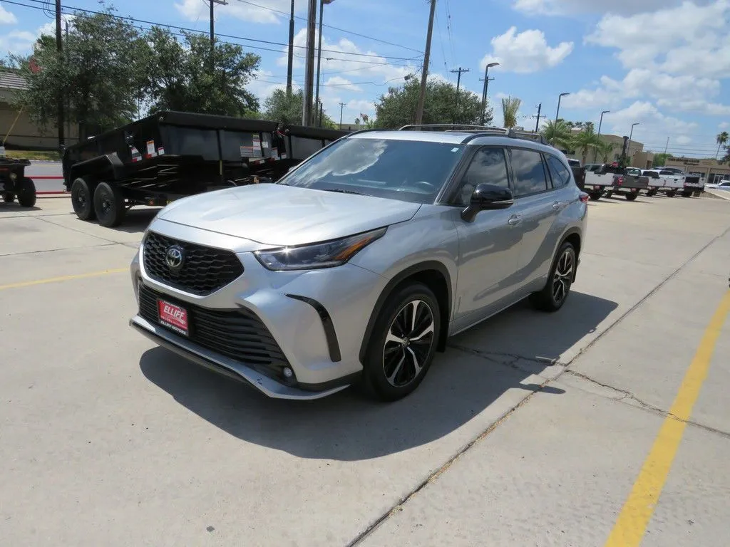 2021 Toyota HIGHLANDER XSE