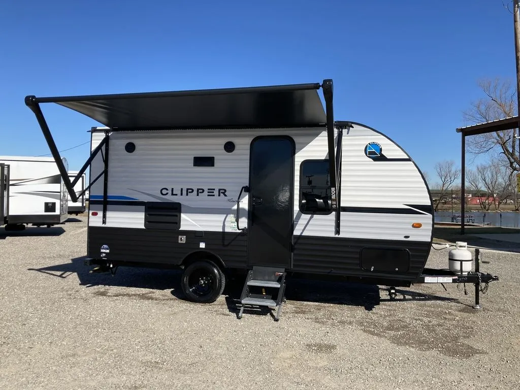 2022 Coachmen CLIPPER 17FQS