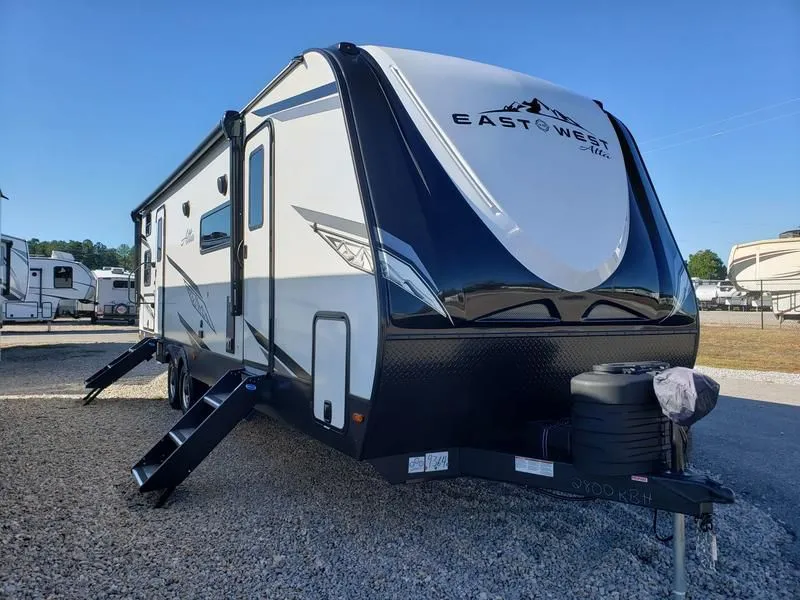 2024 East to West, INC. Alta Travel Trailers 2800KBH