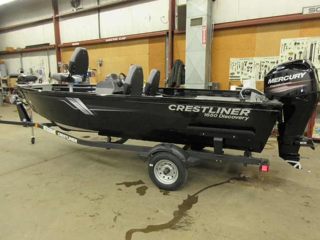 2022 Crestliner 1650 Discovery Side Console