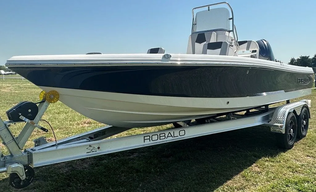 2023 Robalo 206 Cayman in Lewisville, TX