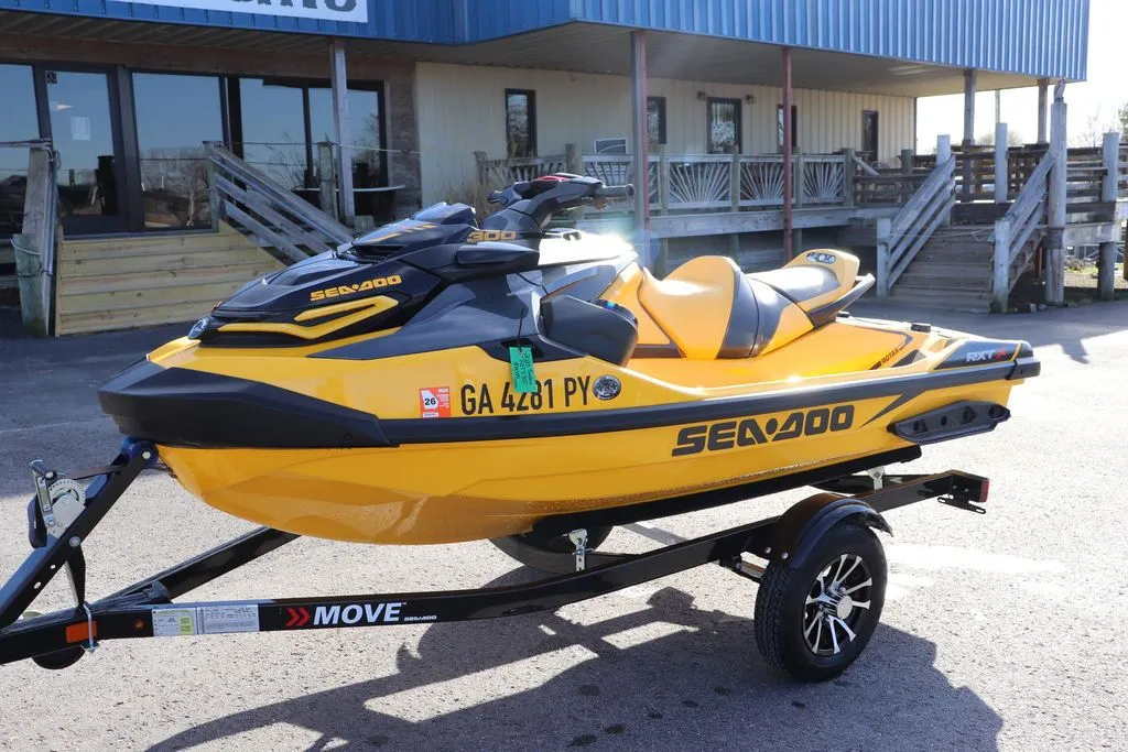 2023 Sea-Doo RXT-X 300 Millenium Yellow