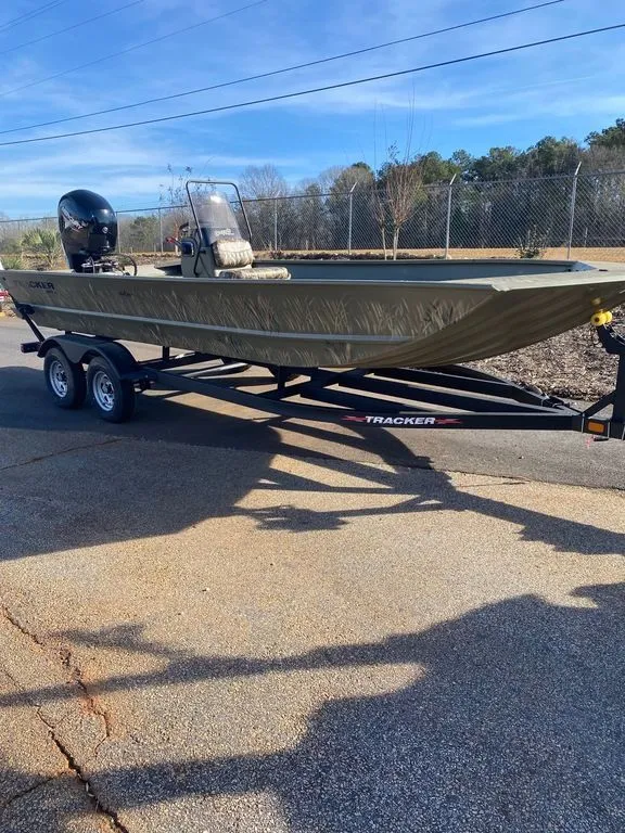 2023 Tracker Boats Grizzly 2072 CC