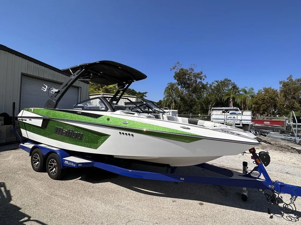 2020 Malibu Boats 23 MXZ in Lake Placid, FL