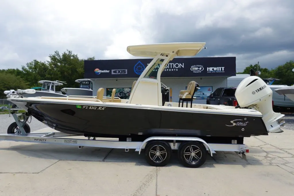 2018 Scout Boats 251 XSS