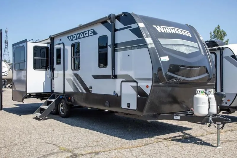 2023 Winnebago Voyage V2730RL