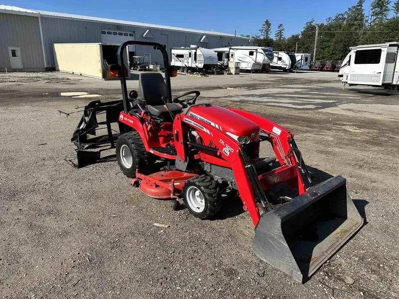 2014 Massey Ferguson  Pre-Owned GC1705 Tractor with Loader and Mower