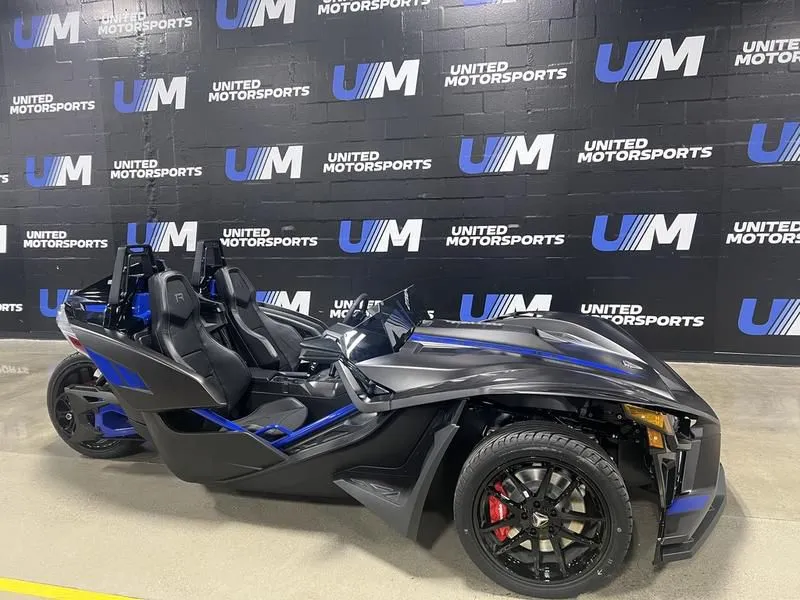 2023 Polaris  Slingshot R