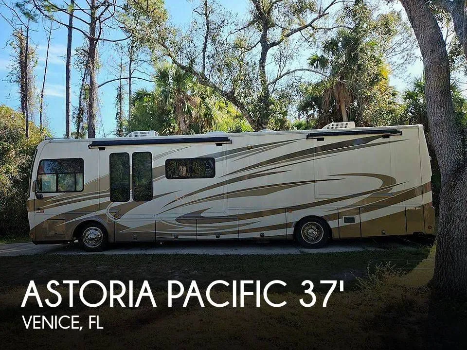 2010 Damon Astoria Pacific 3772