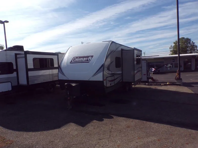 2019 Coleman RV Light Series 1805RB