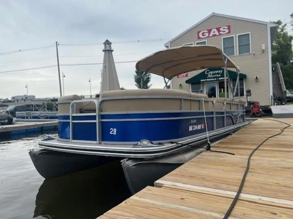 2020 Lowe Boats SS230