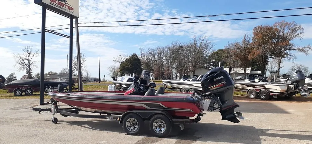 2012 SKEETER  ZX20