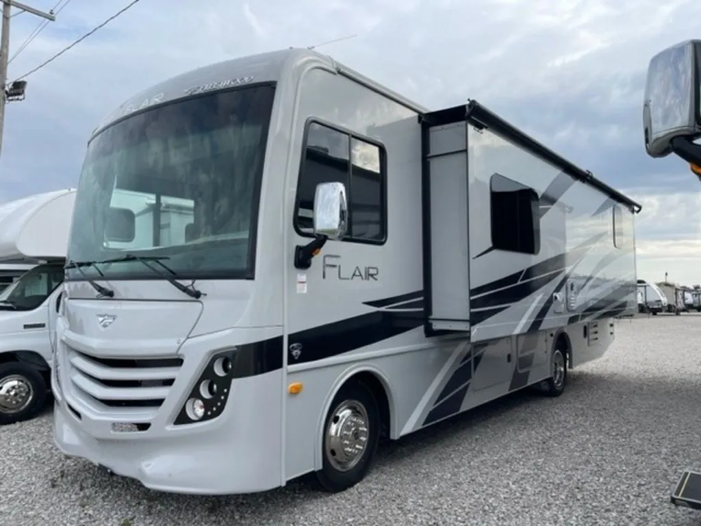 2024 Fleetwood FLAIR 29M