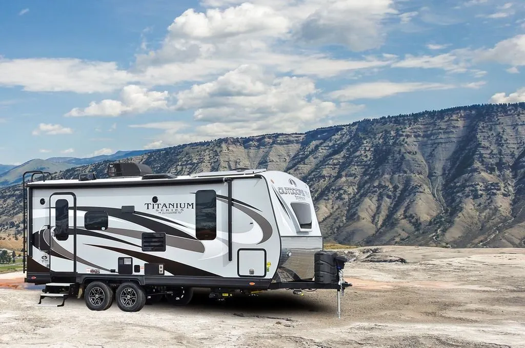 2024 Outdoors RV Titanium Creek Side 21RBS