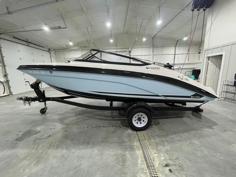 2019 Marine SX190