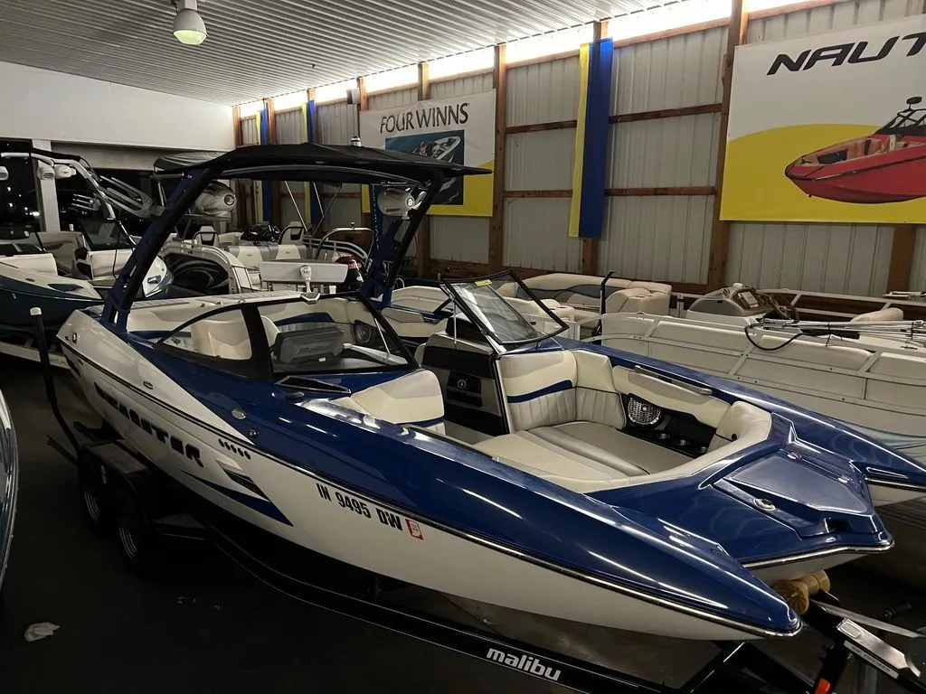 2015 Malibu Boats 22 MXZ in Syracuse, IN