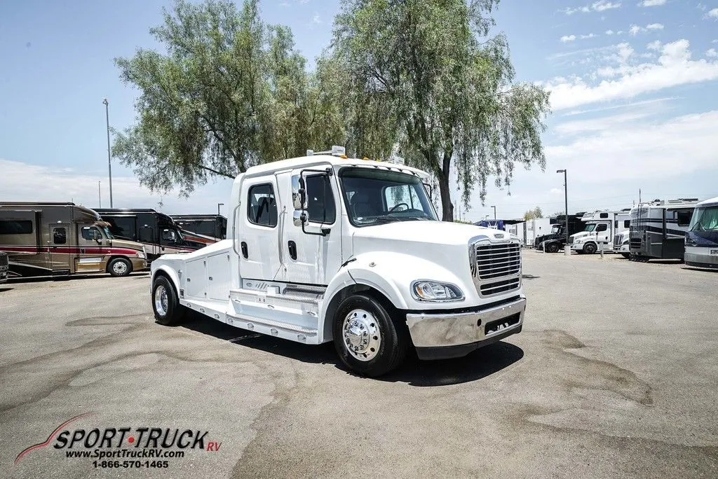 2019 Freightliner Sedona Edition